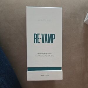 Maelys Re-Vamp Plumping Body Serum - White and Teal